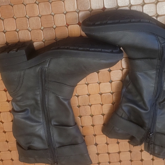 Rocket dog boots size 6.5 - Picture 2 of 7